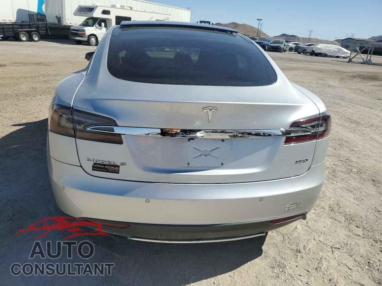 TESLA MODEL S 2015 - 5YJSA1H2XFF087174
