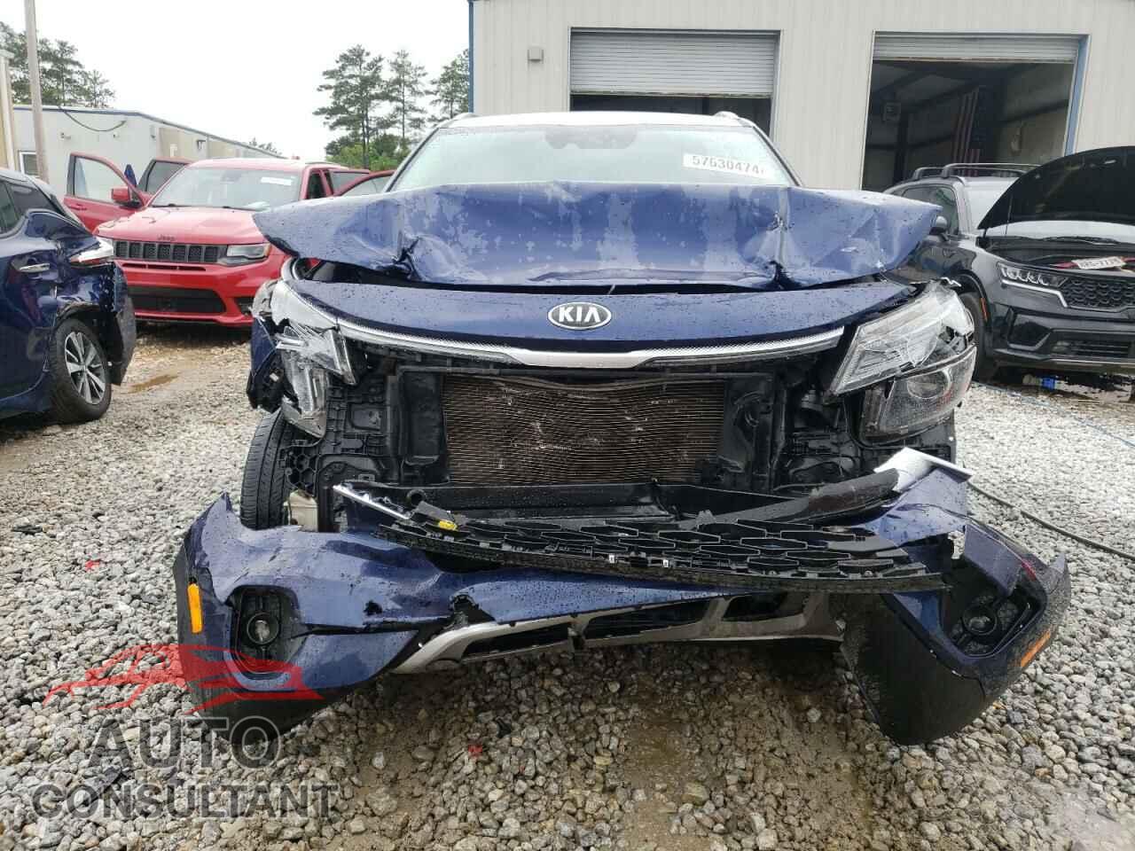 KIA SELTOS 2021 - KNDEUCAA8M7181719