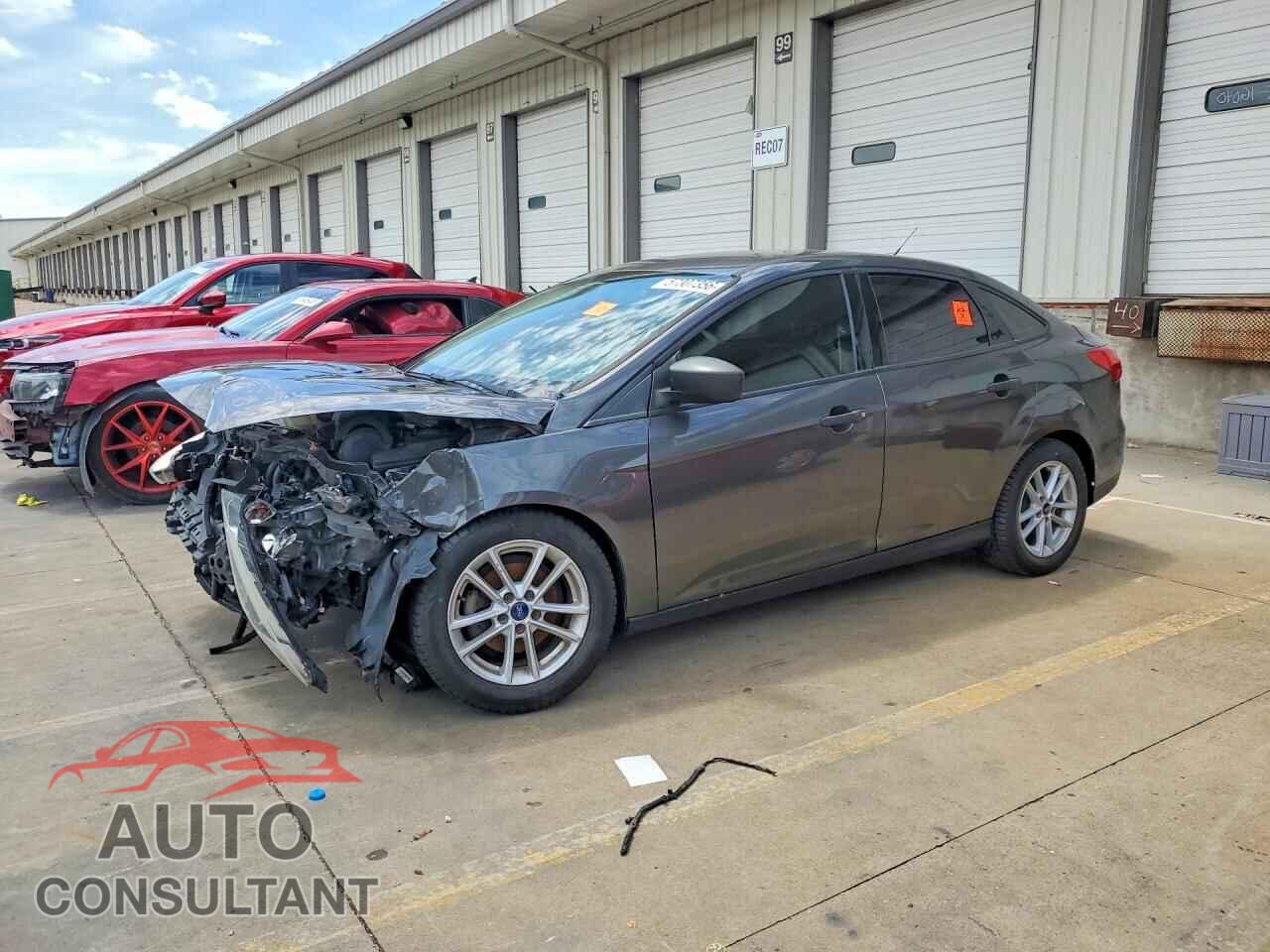 FORD FOCUS 2017 - 1FADP3E27HL203766