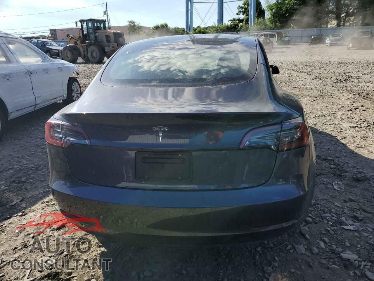 TESLA MODEL 3 2023 - 5YJ3E1EA8PF699427