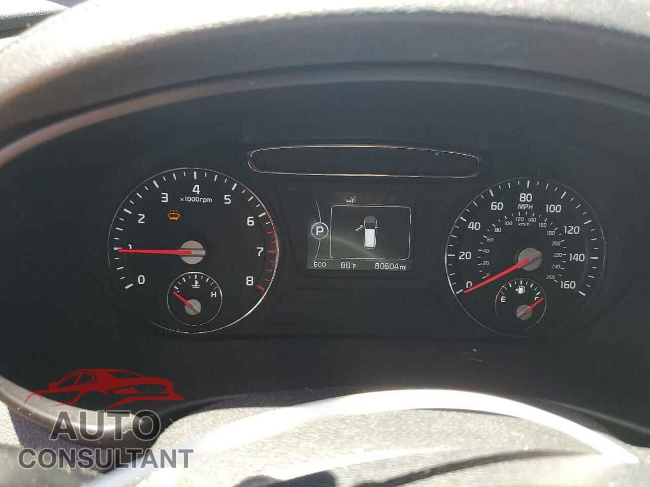 KIA SORENTO 2017 - 5XYPGDA34HG200038