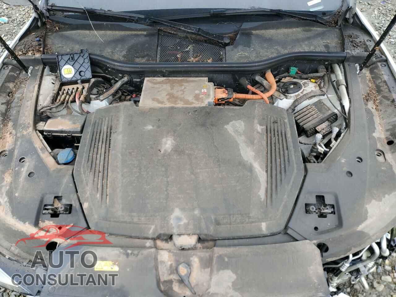 AUDI E-TRON 2021 - WA1AAAGE2MB037094