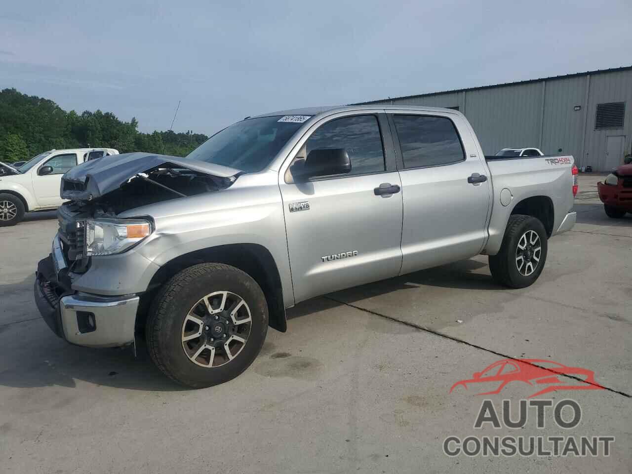 TOYOTA TUNDRA 2015 - 5TFDY5F11FX433981