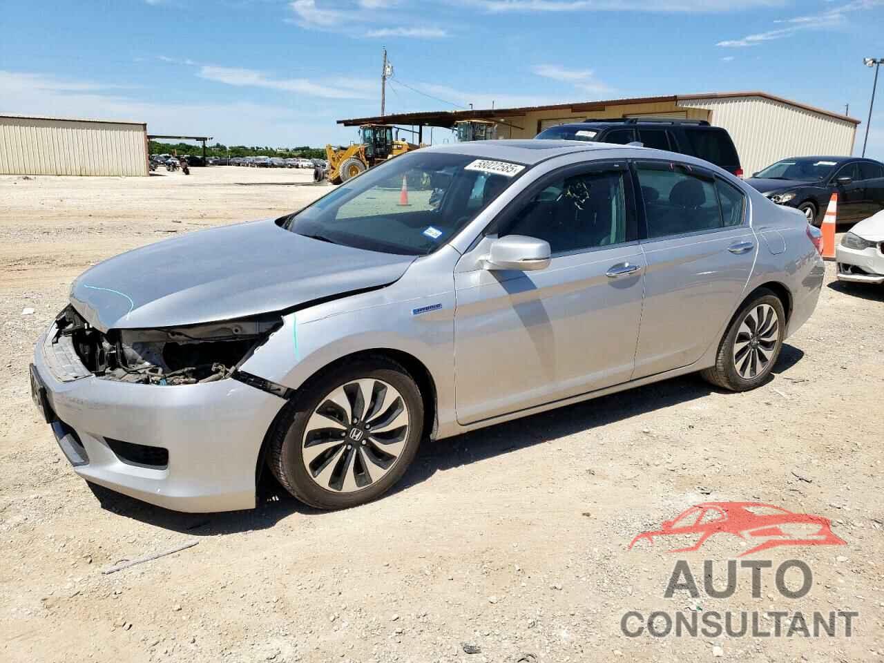HONDA ACCORD 2015 - 1HGCR6F58FA005105