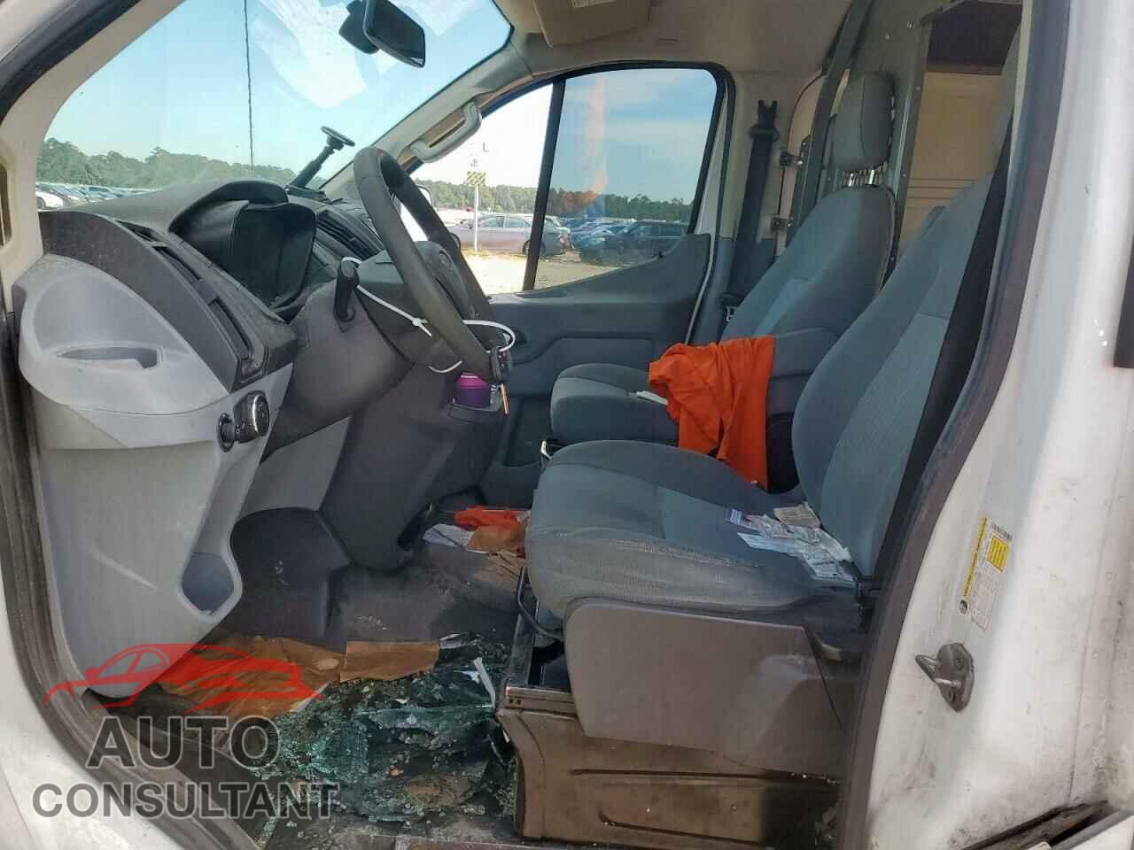 FORD TRANSIT 2015 - 1FTYR1ZM3FKA29199