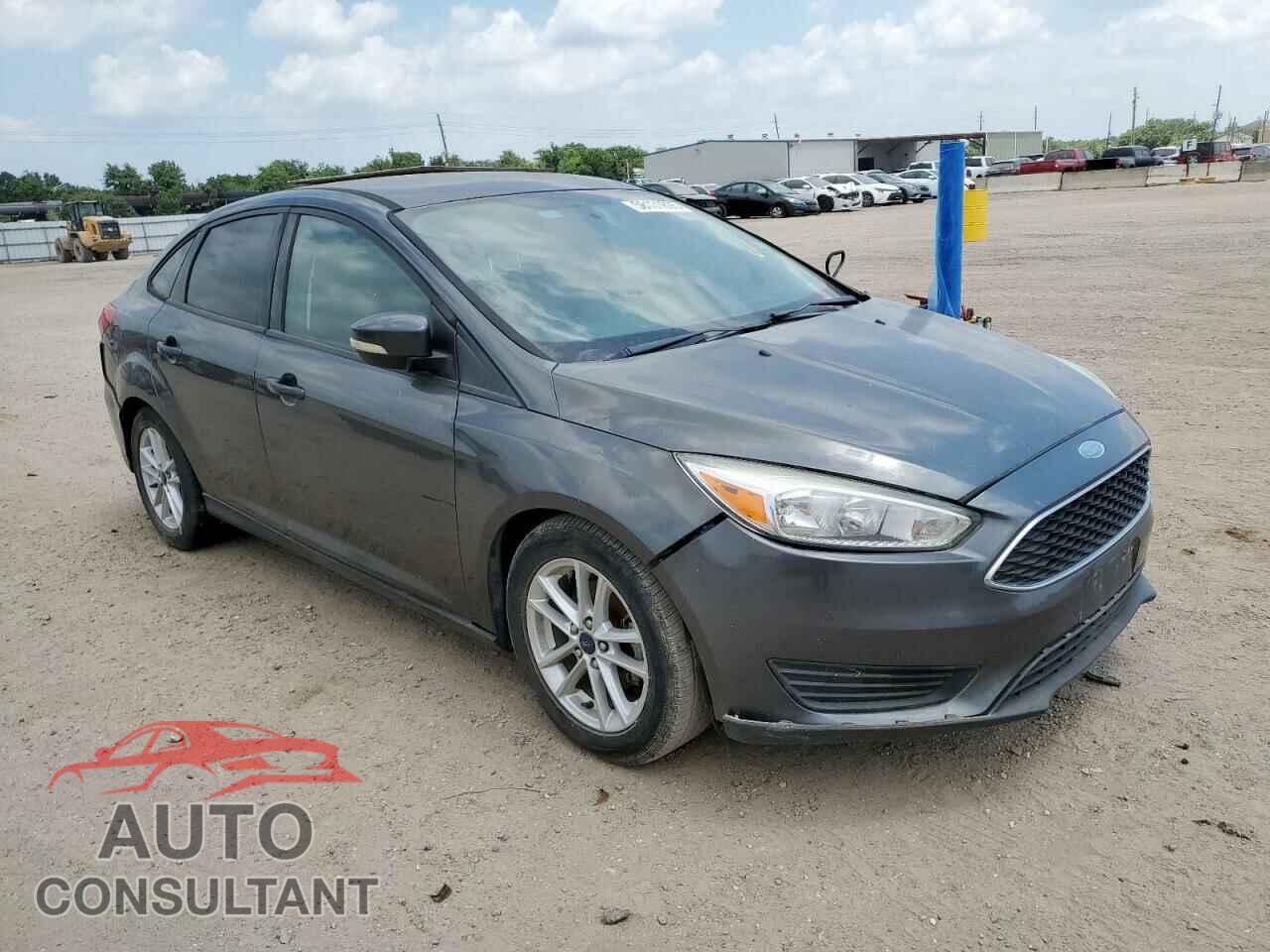 FORD FOCUS 2015 - 1FADP3F21FL219151