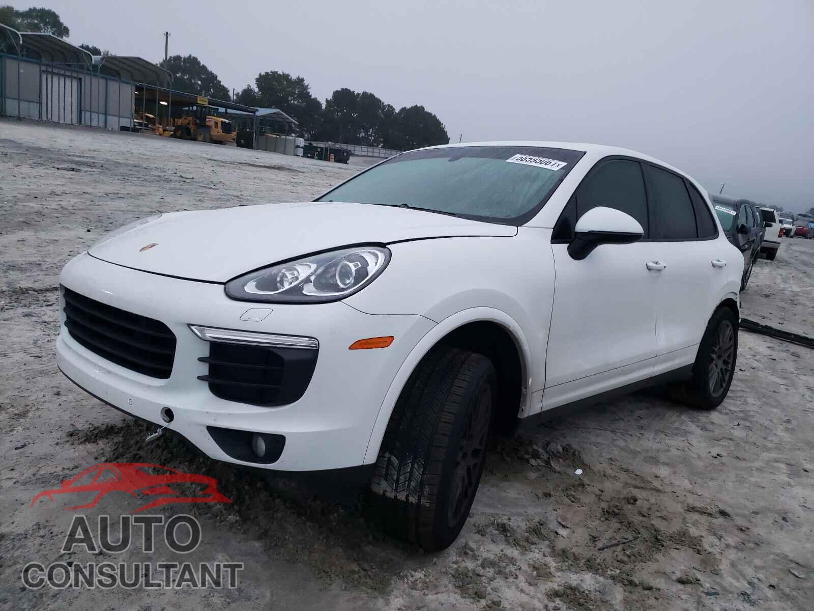PORSCHE CAYENNE 2017 - WP1AA2A22HKA81711