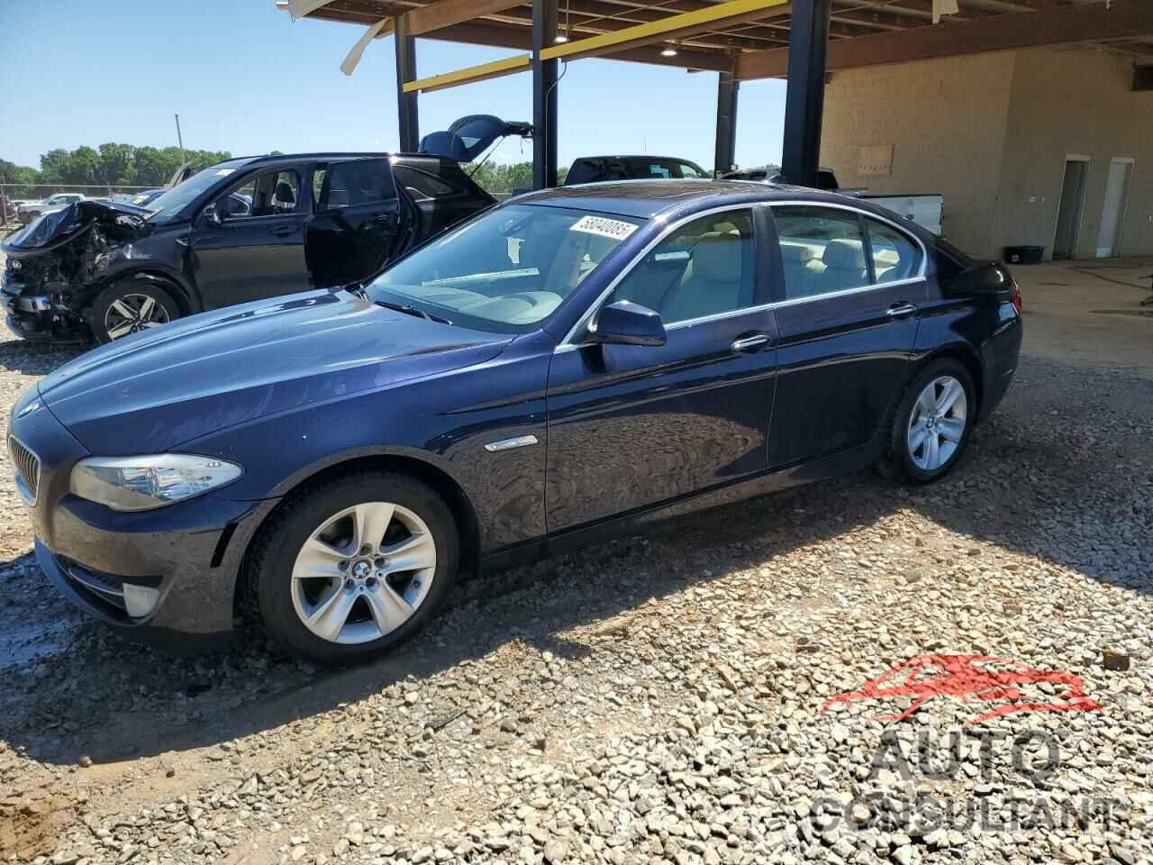 BMW 5 SERIES 2012 - WBAXG5C55CDX02016