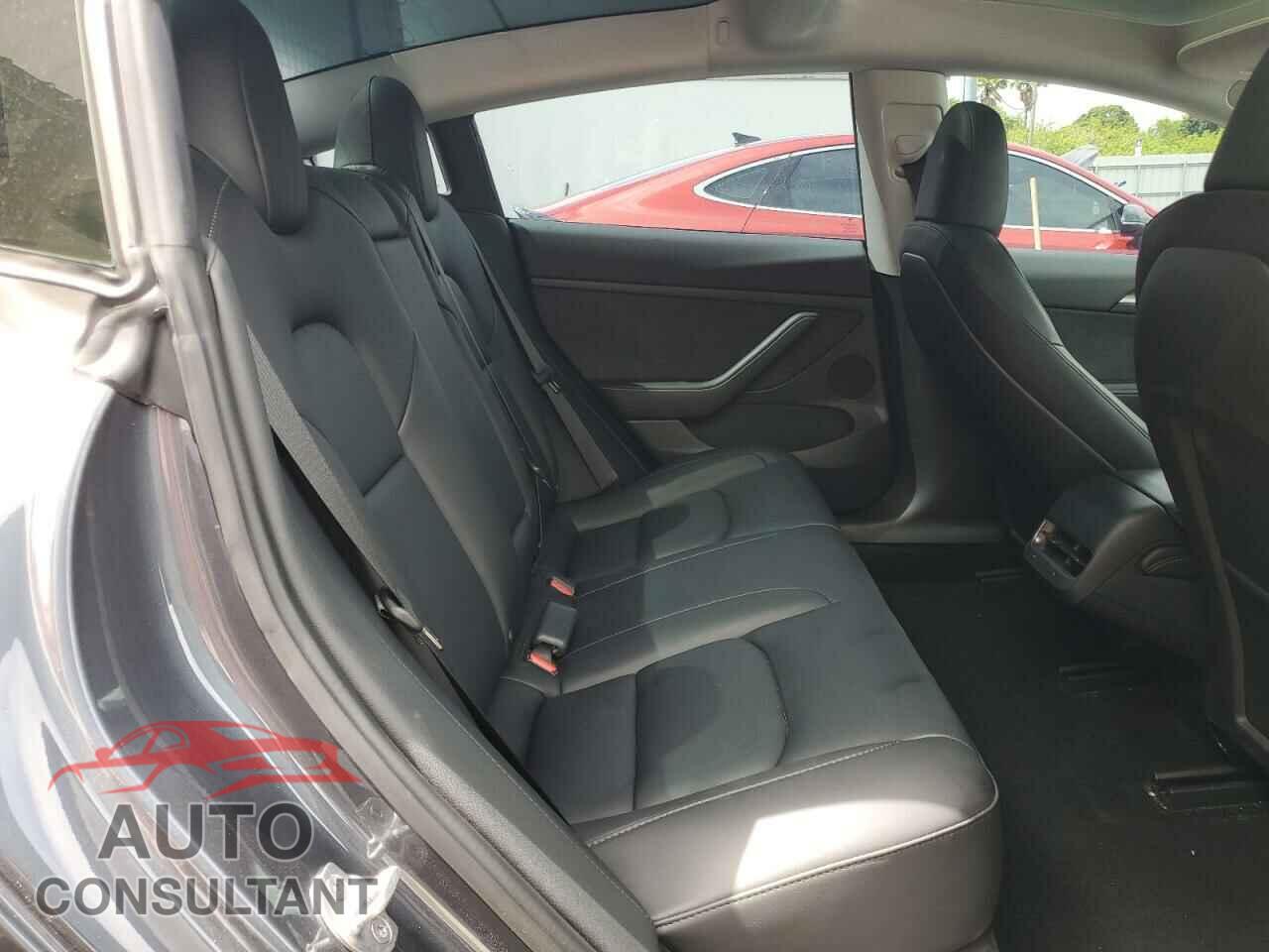 TESLA MODEL 3 2023 - 5YJ3E1EA9PF569107