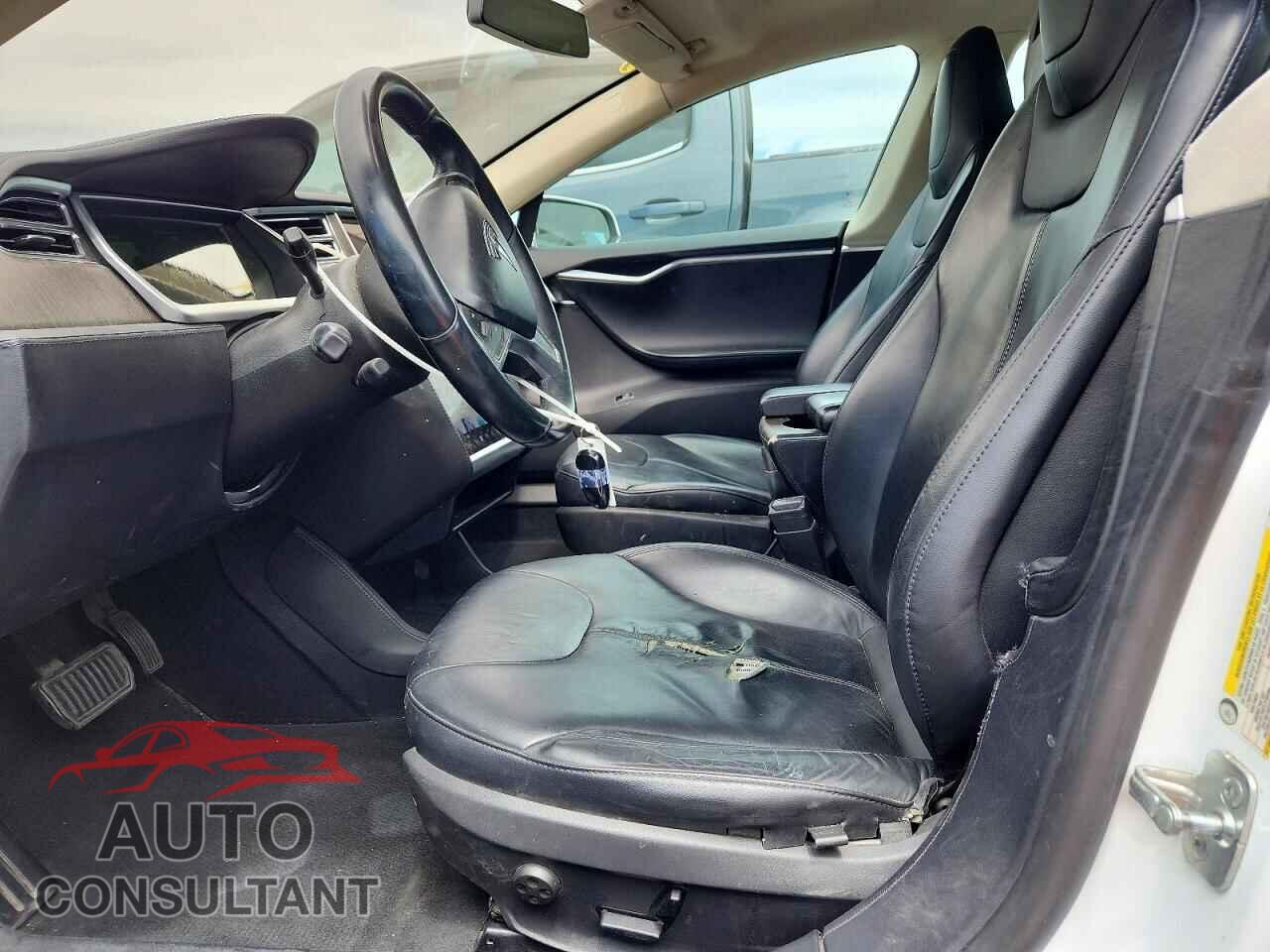 TESLA MODEL S 2013 - 5YJSA1CG7DFP07530
