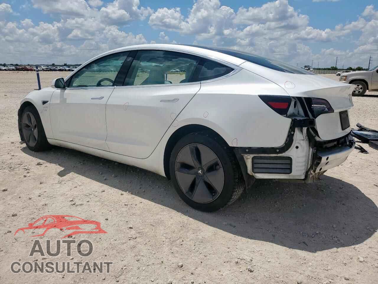 TESLA MODEL 3 2020 - 5YJ3E1EA7LF599135