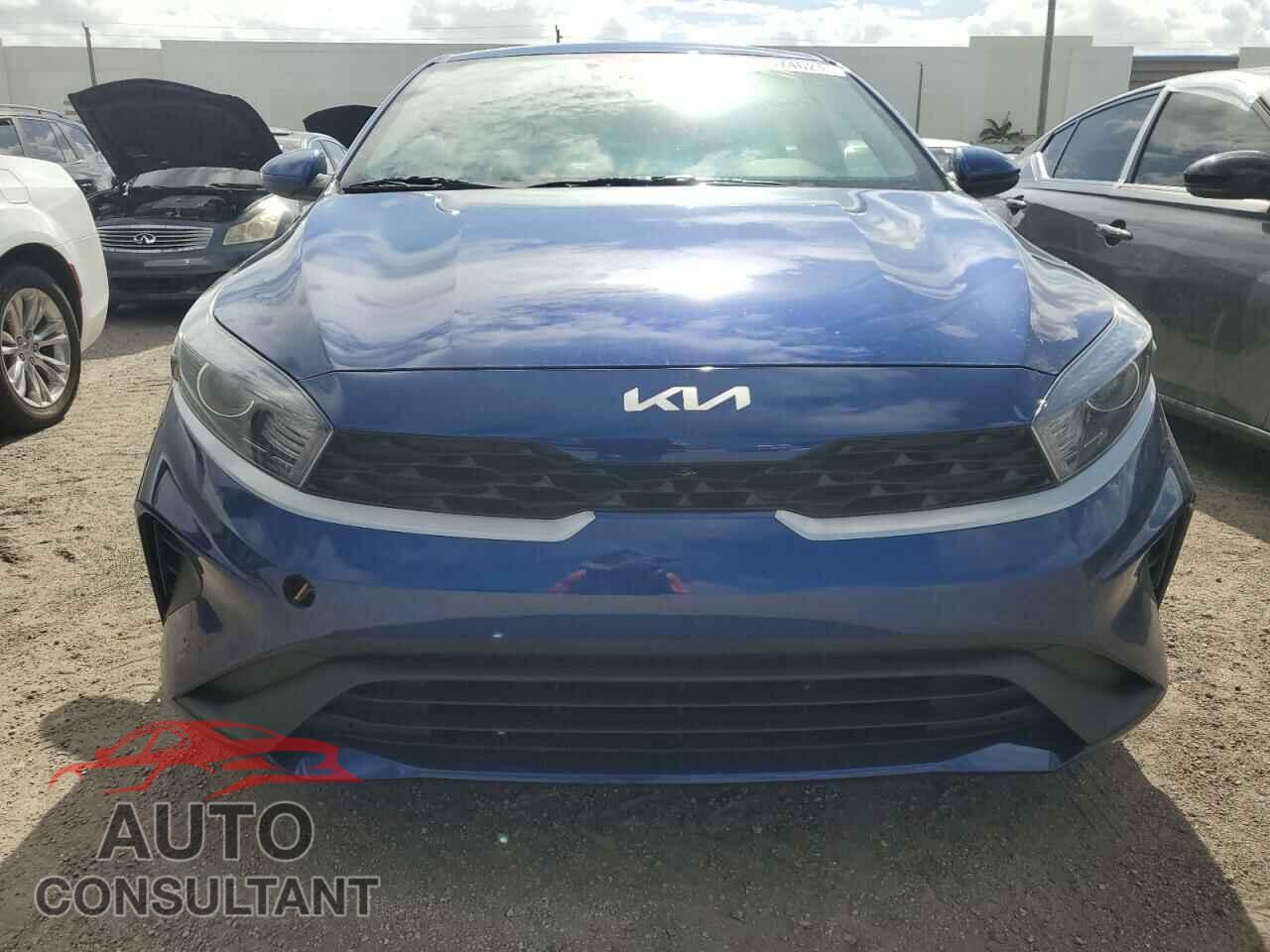 KIA FORTE 2023 - 3KPF24AD6PE676855
