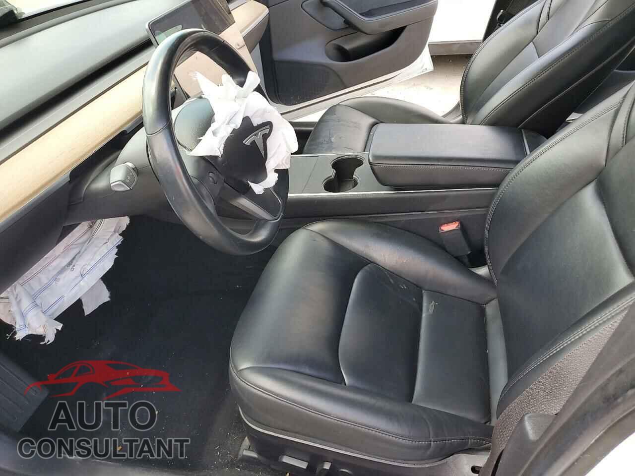 TESLA MODEL 3 2019 - 5YJ3E1EB4KF388434