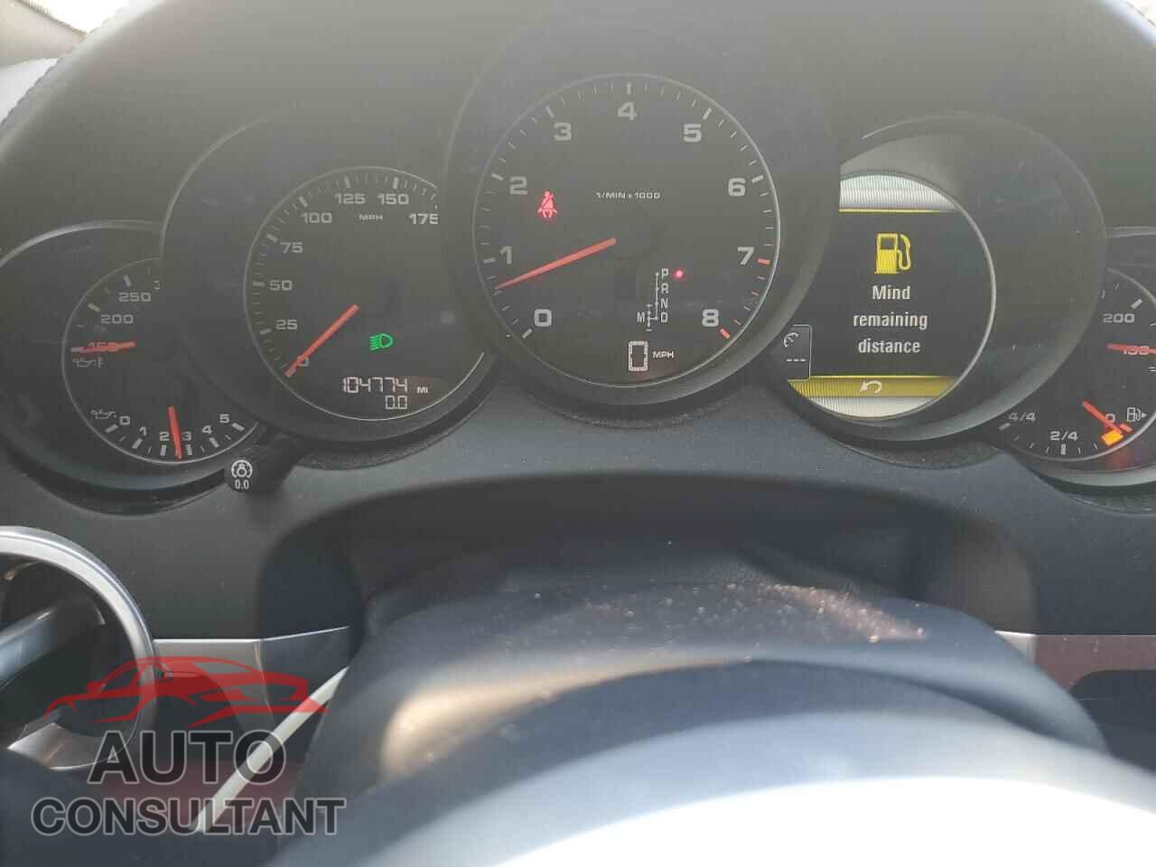 PORSCHE CAYENNE 2017 - WP1AA2A24HKA81676