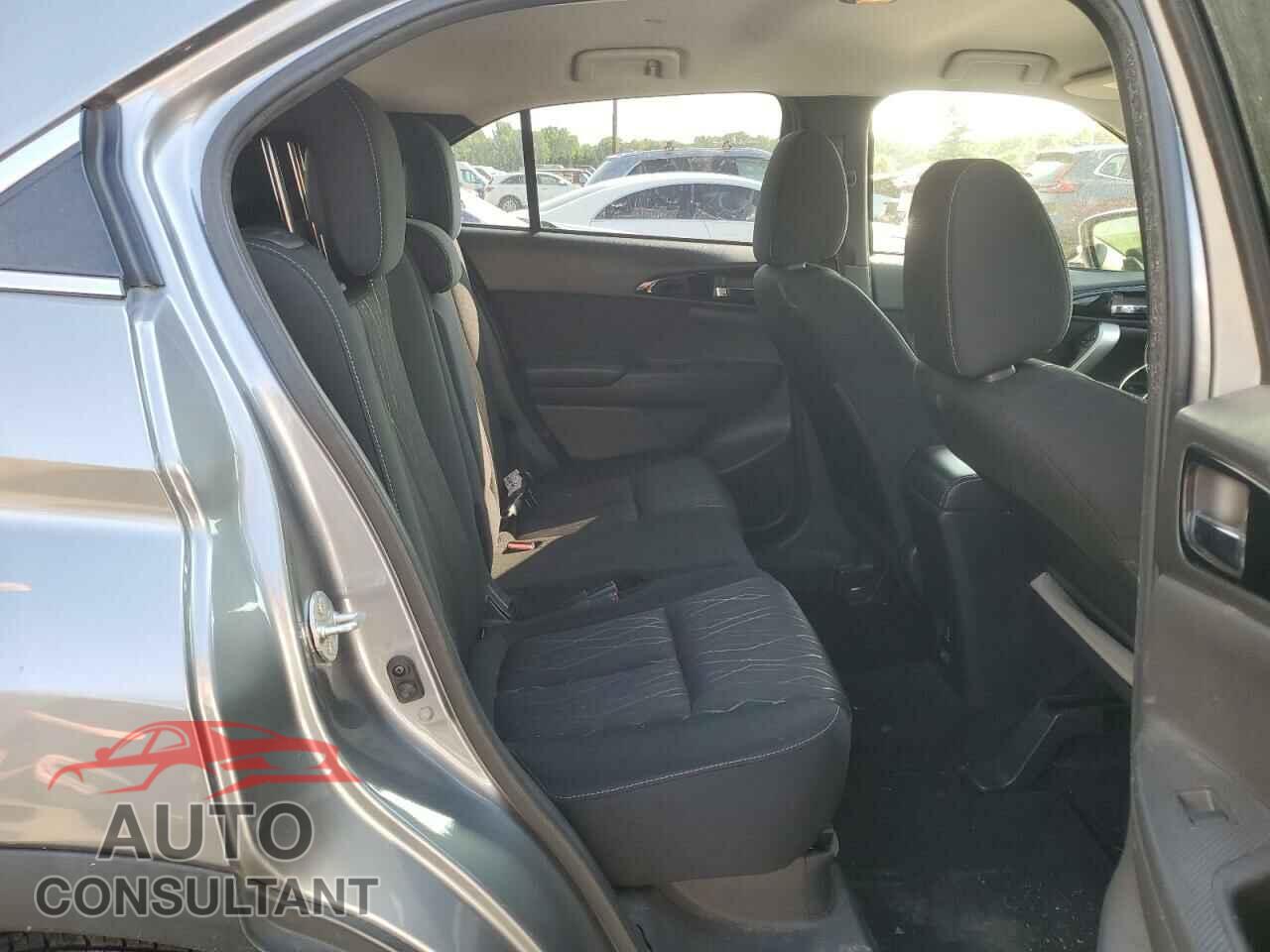MITSUBISHI ECLIPSE 2018 - JA4AT5AA5JZ045314