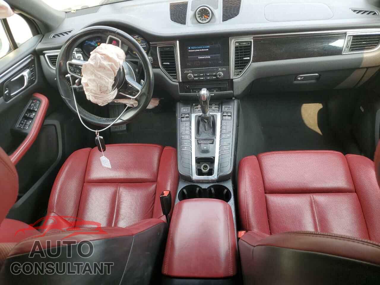 PORSCHE MACAN 2018 - WP1AB2A58JLB32166