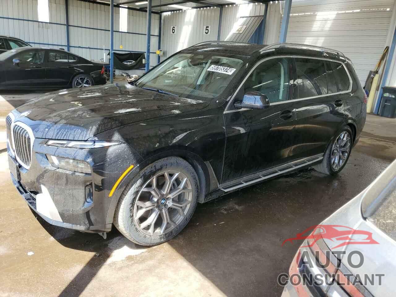 BMW X7 2024 - 5UX23EM03R9V05352