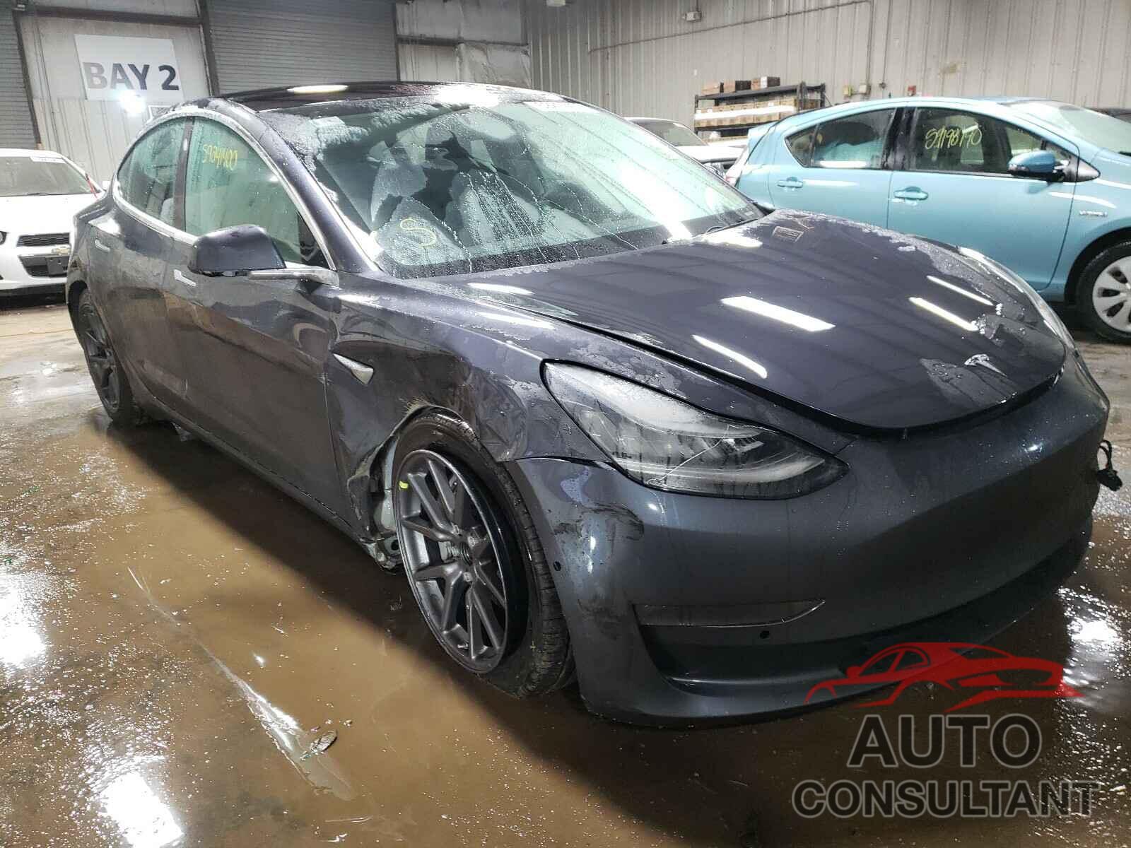 TESLA MODEL 3 2019 - 5YJ3E1EB6KF386863