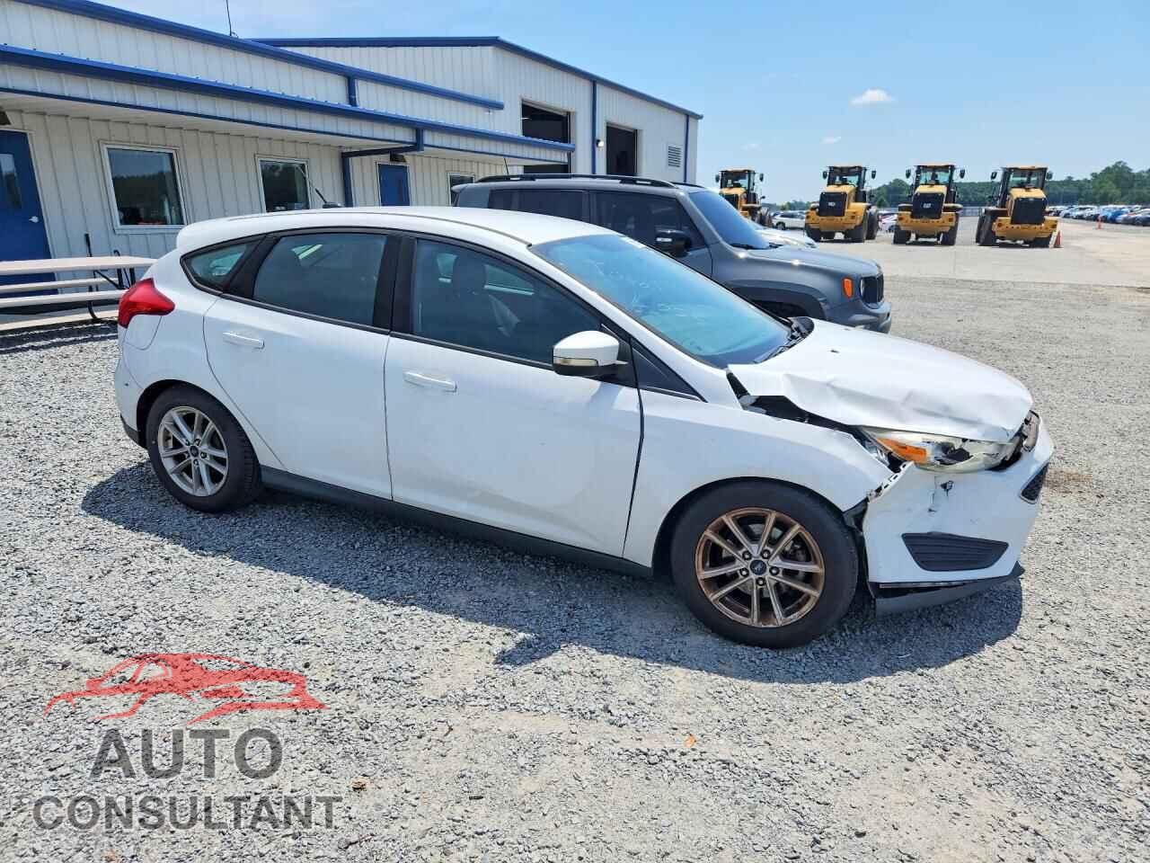 FORD FOCUS 2016 - 1FADP3K23GL313586