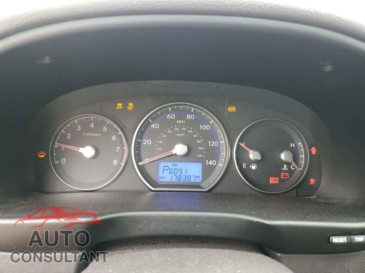 HYUNDAI SANTA FE 2010 - 5NMSG3AB7AH397908