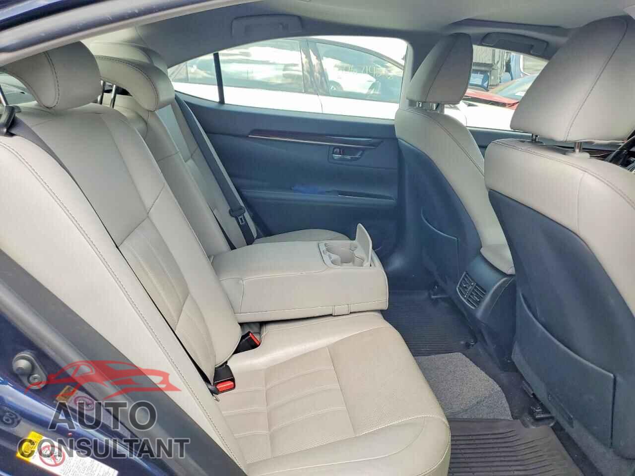 LEXUS ES300 2017 - JTHBW1GG7H2149973