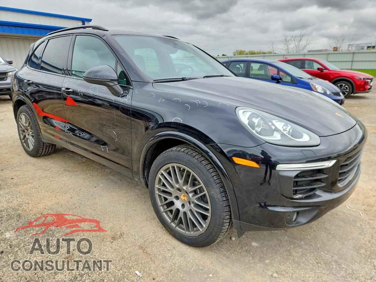 PORSCHE CAYENNE 2017 - WP1AA2A23HKA80325