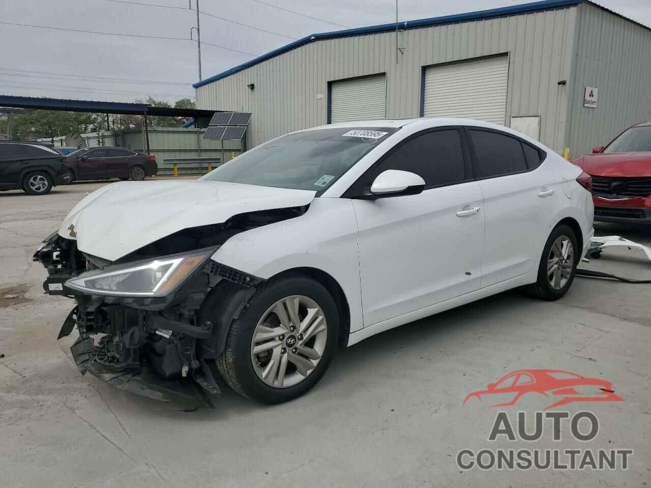 HYUNDAI ELANTRA 2020 - 5NPD84LF8LH504563