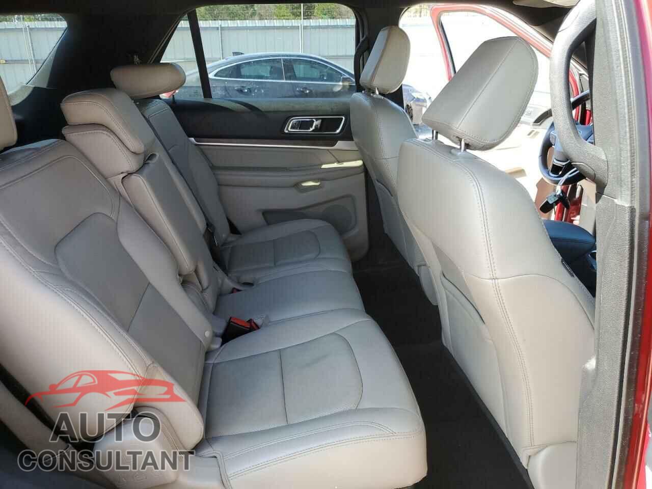 FORD EXPLORER 2018 - 1FM5K8F86JGA40423