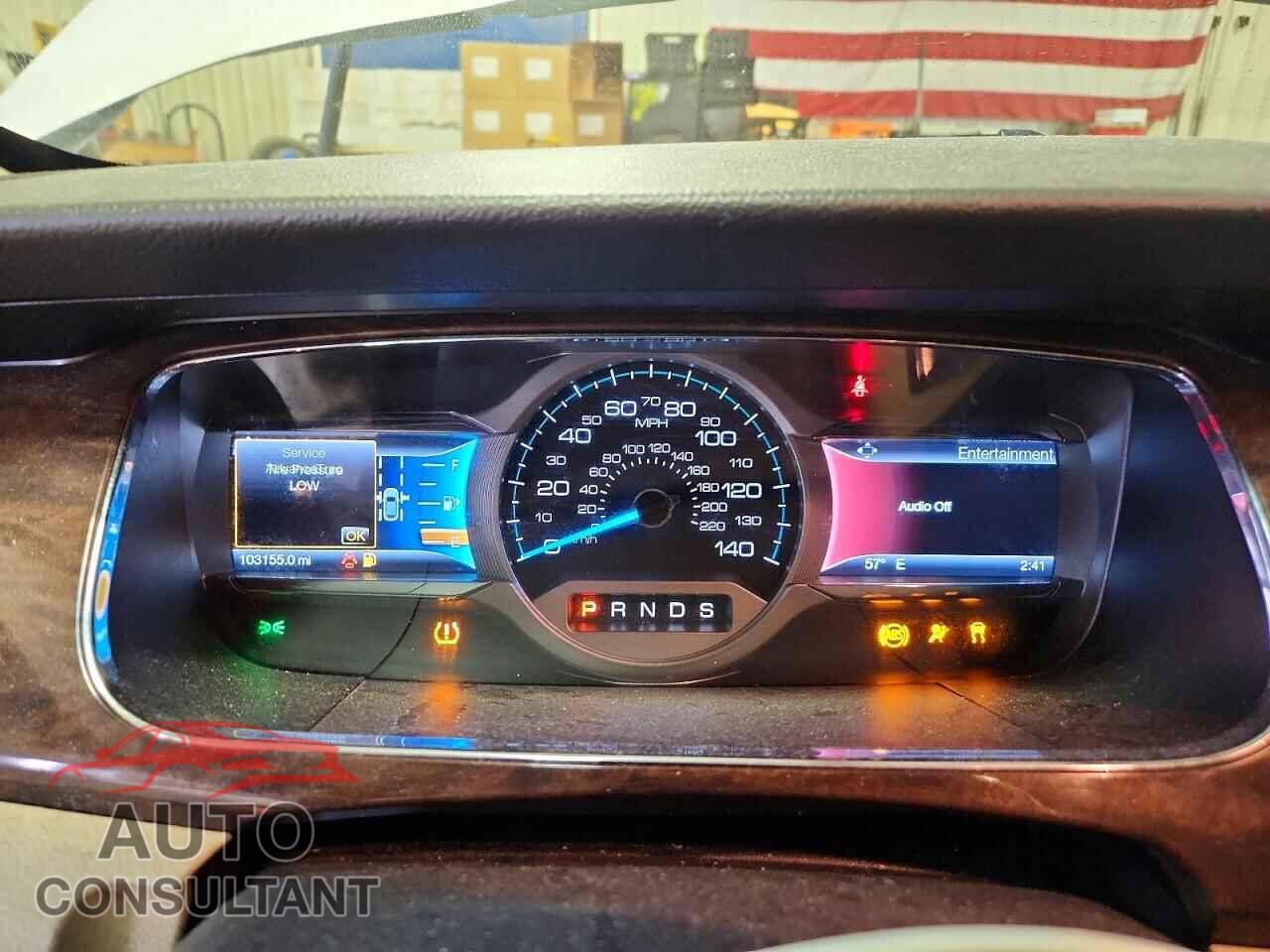 FORD TAURUS 2016 - 1FAHP2J80GG112450