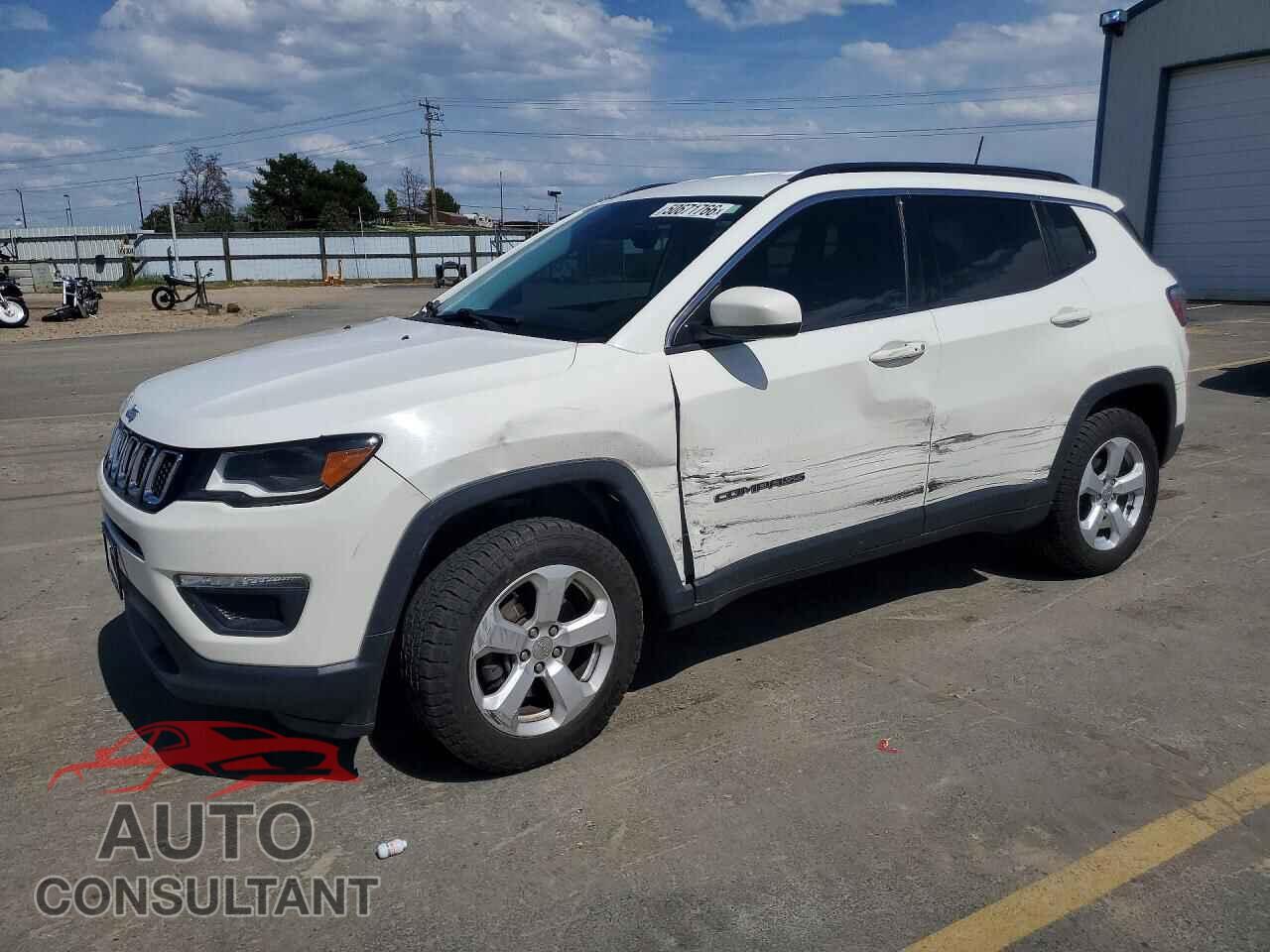 JEEP COMPASS 2018 - 3C4NJDBB3JT392713