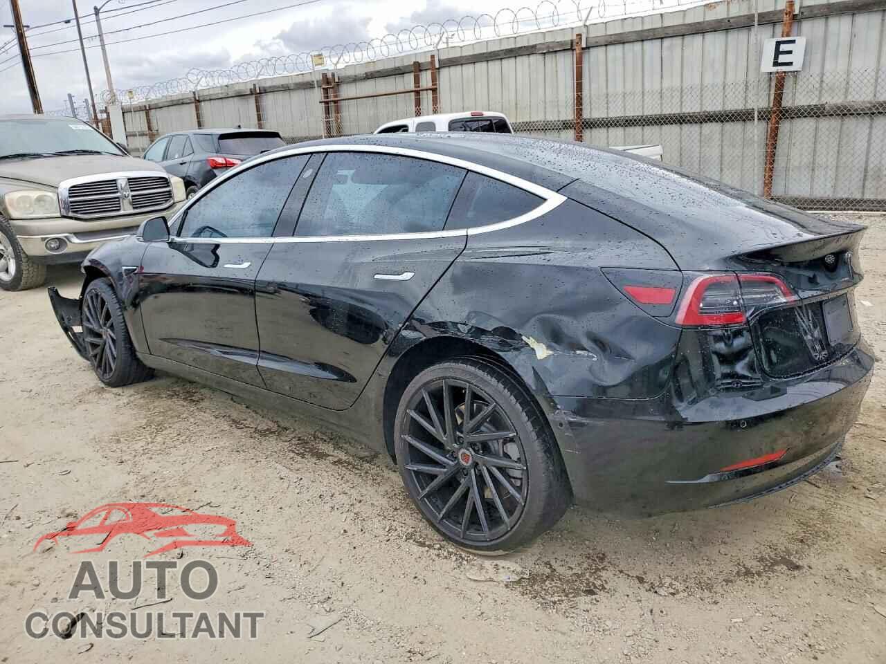 TESLA MODEL 3 2020 - 5YJ3E1EA5LF739148