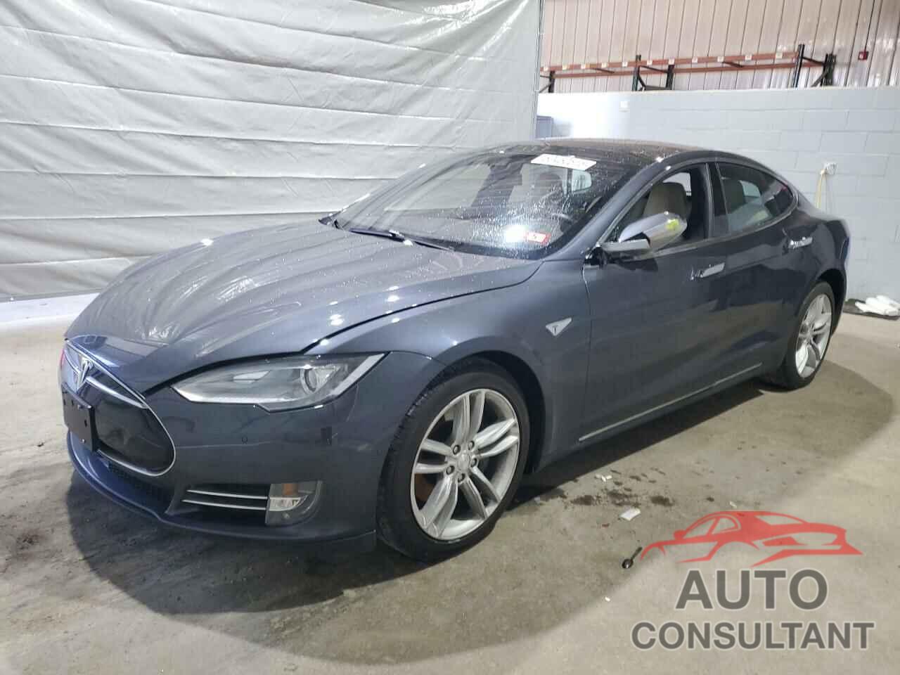 TESLA MODEL S 2015 - 5YJSA1E20FF116671