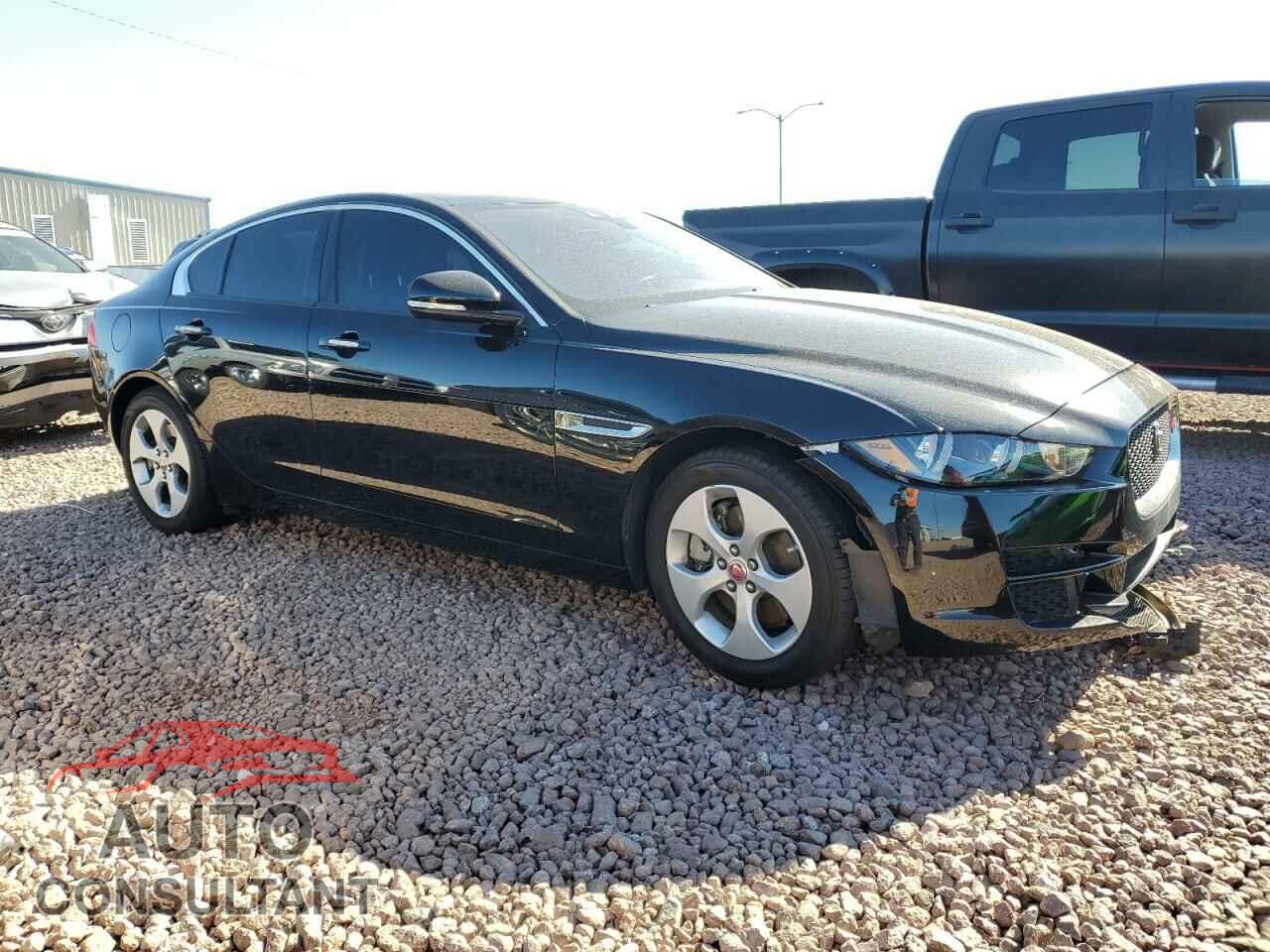 JAGUAR XE 2017 - SAJAR4BG2HA972749