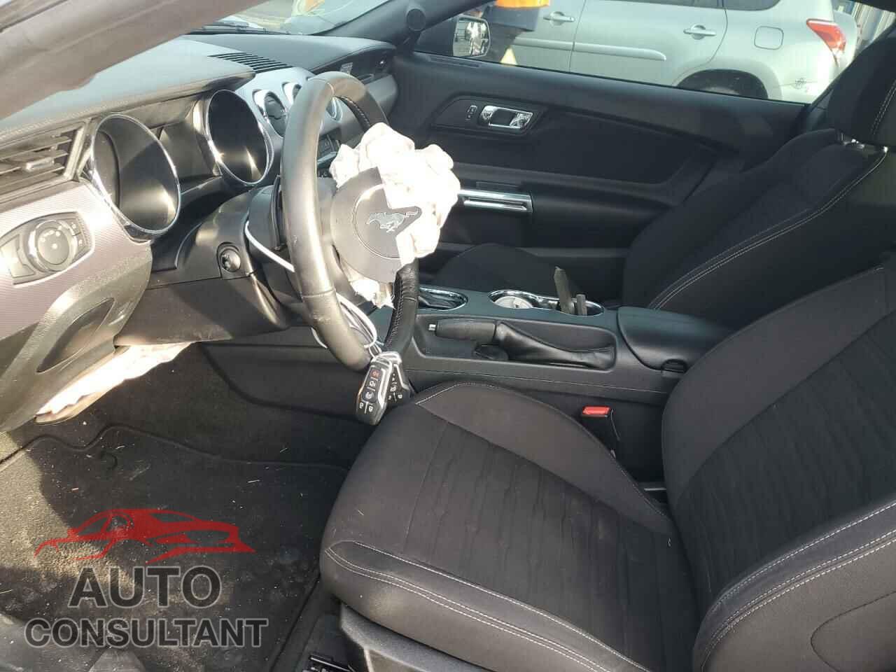 FORD MUSTANG 2017 - 1FA6P8CF4H5300858