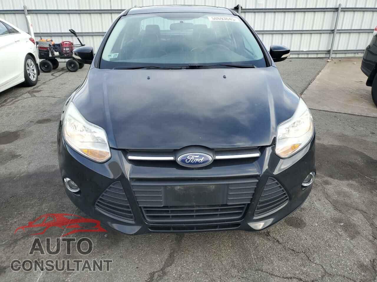 FORD FOCUS 2014 - 1FADP3F21EL333732
