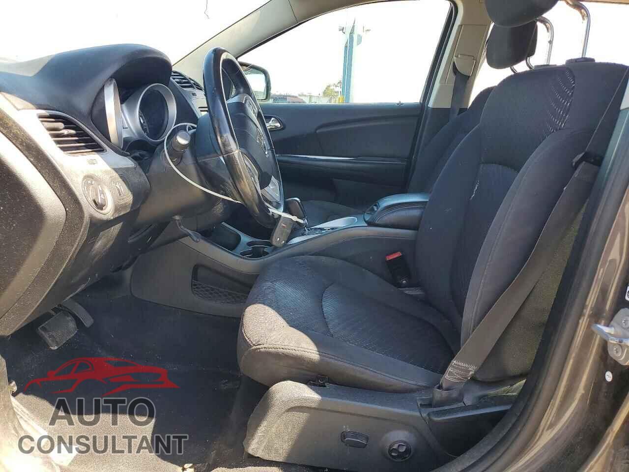 DODGE JOURNEY 2017 - 3C4PDCBG3HT677511