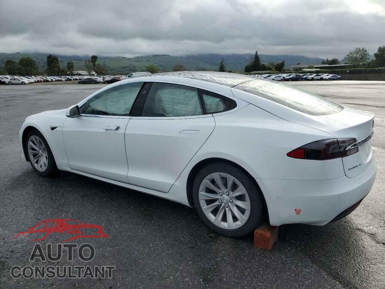 TESLA MODEL S 2018 - 5YJSA1E28JF246996