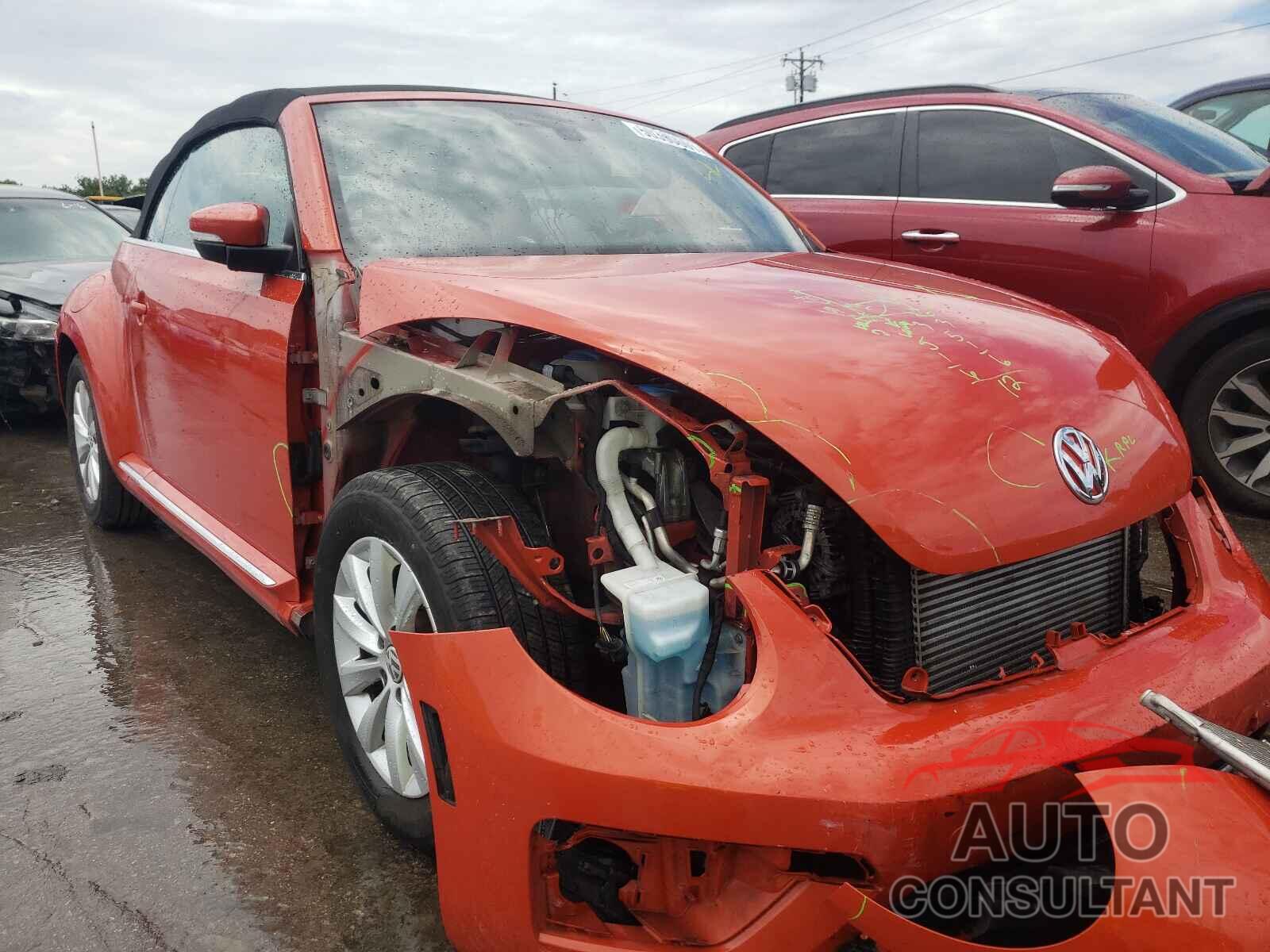 VOLKSWAGEN BEETLE 2017 - 3VW517AT6HM813840