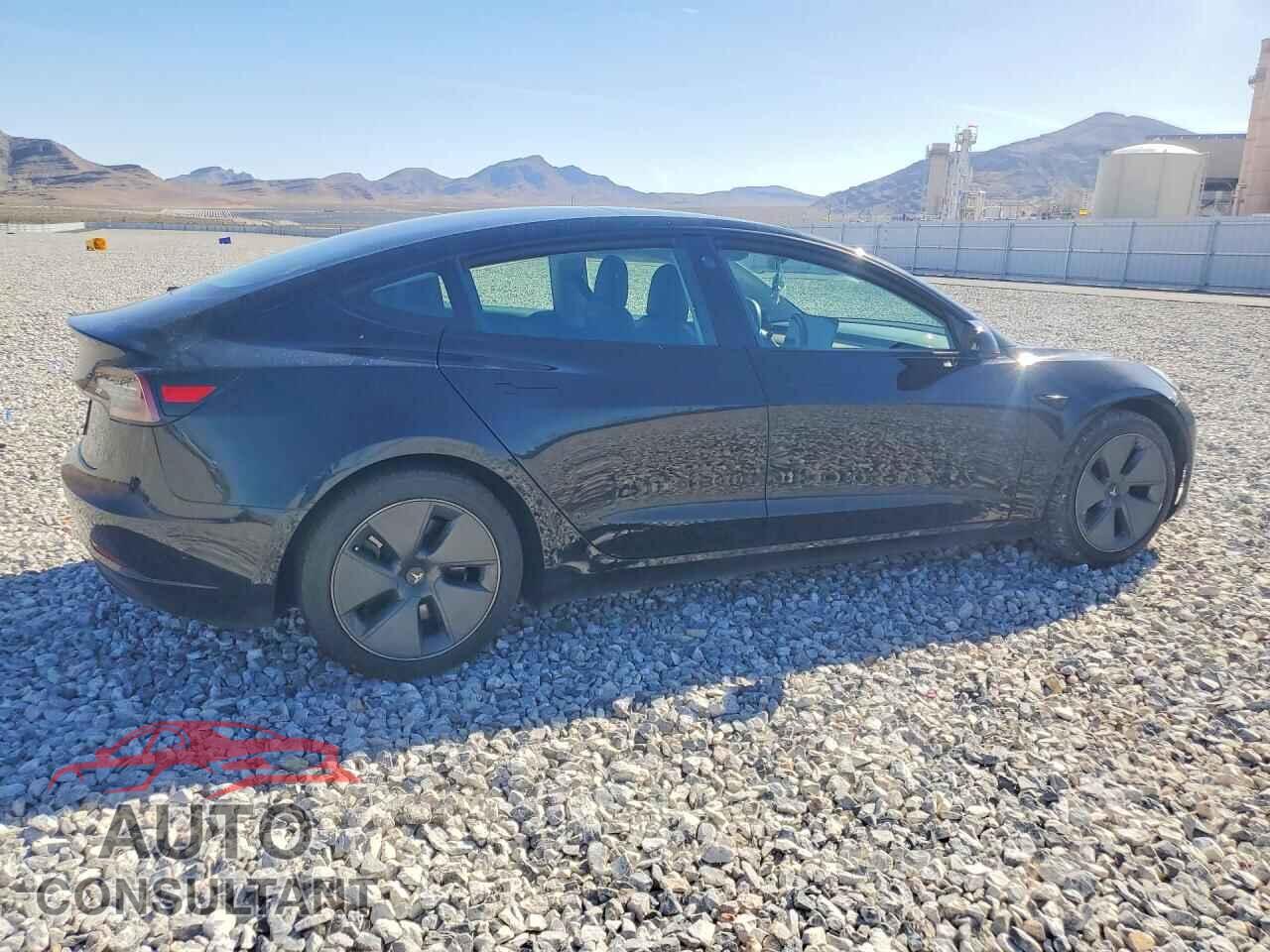 TESLA MODEL 3 2021 - 5YJ3E1EA5MF876429