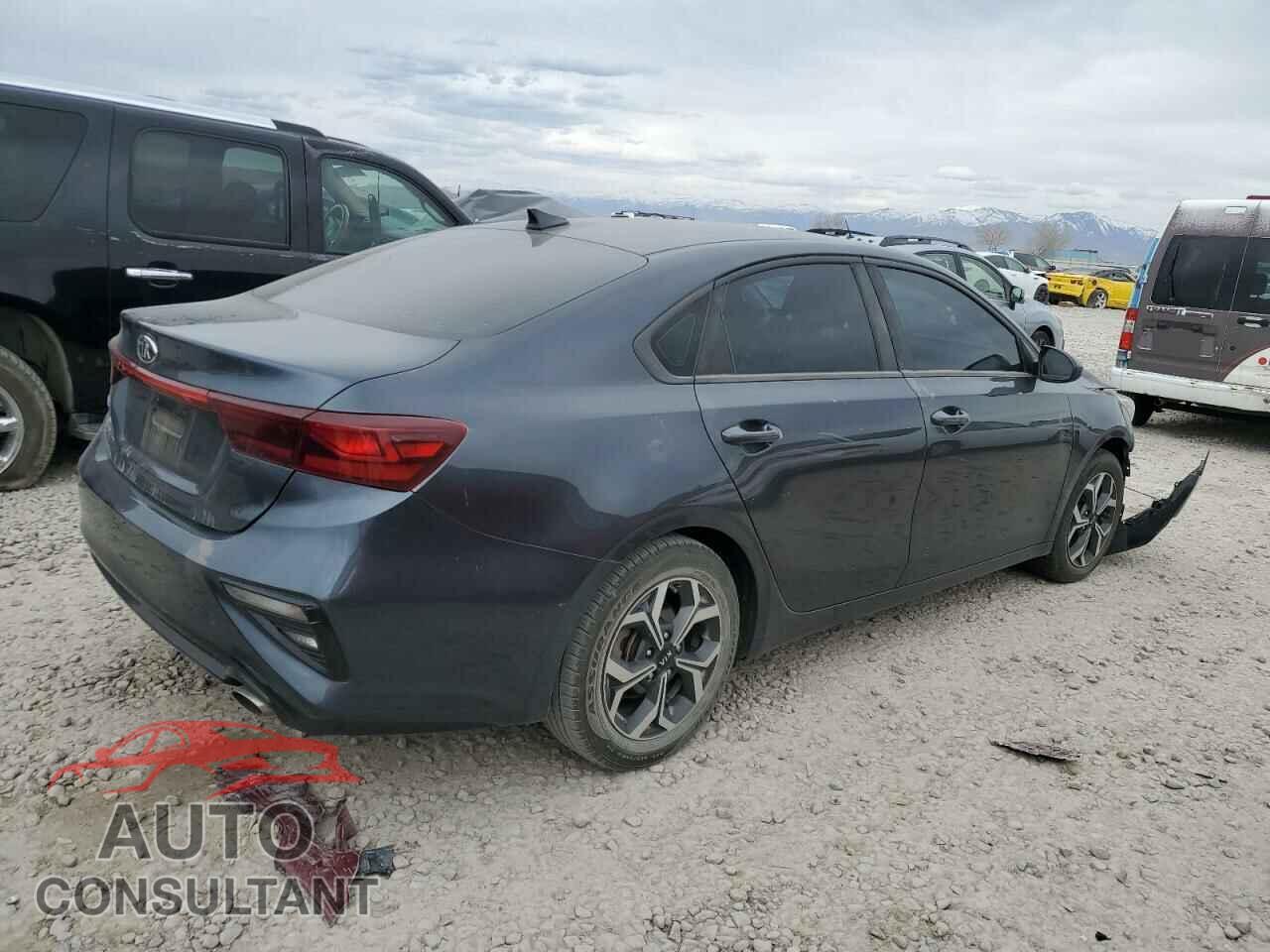 KIA FORTE 2019 - 3KPF24AD3KE014367