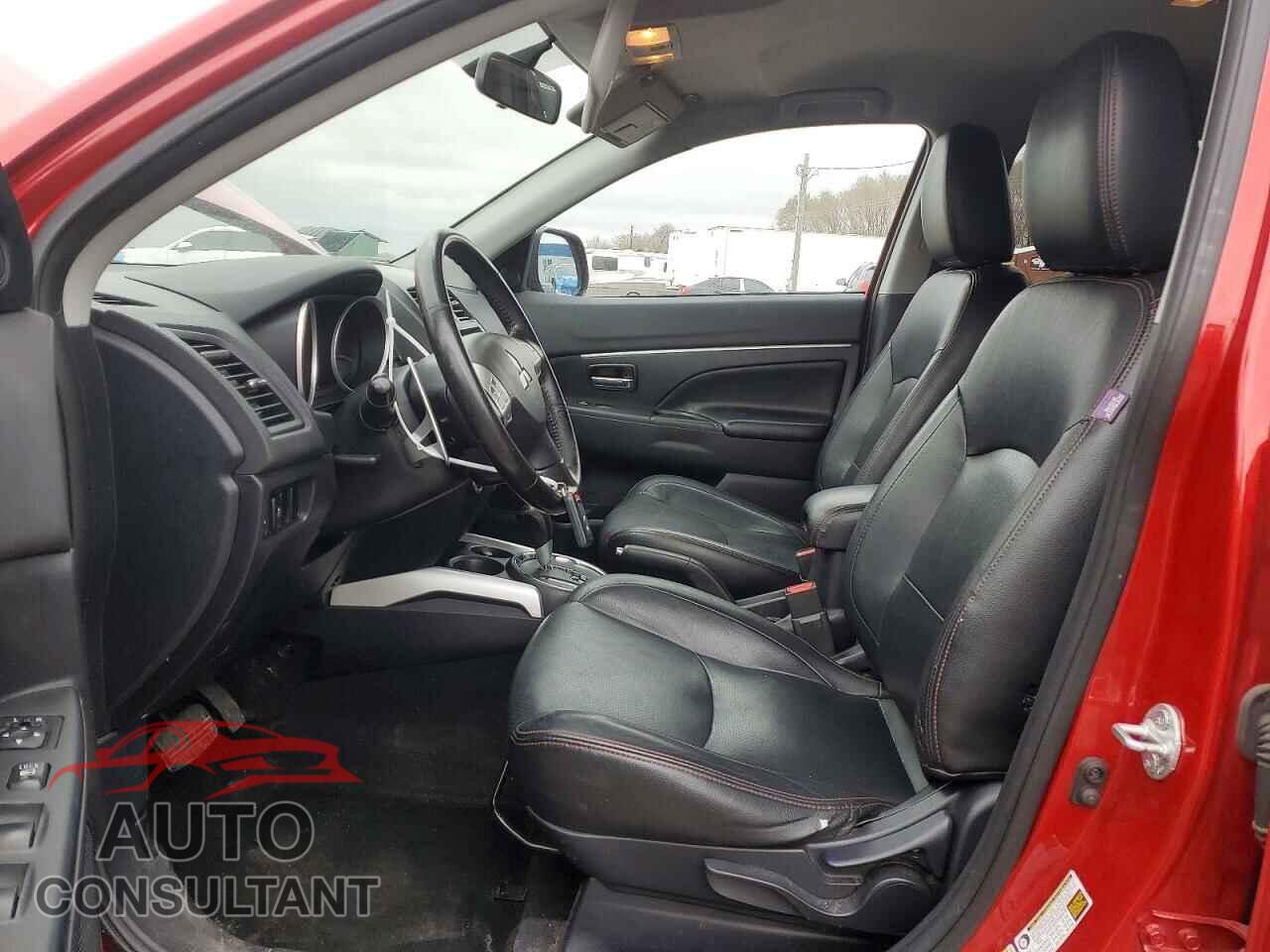 MITSUBISHI OUTLANDER 2011 - JA4AR4AU6BZ008535