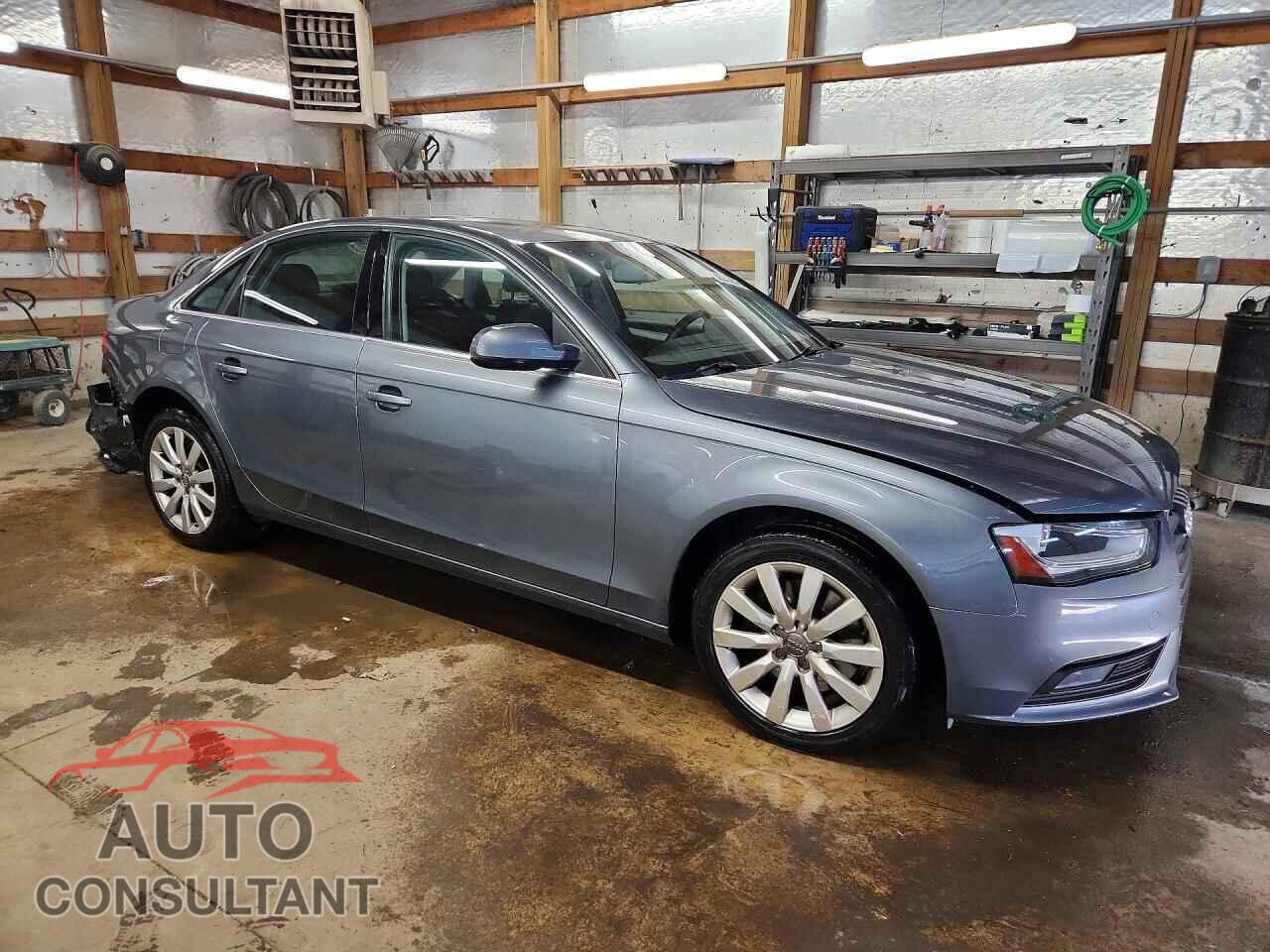 AUDI A4 2013 - WAUAFAFL8DN037605