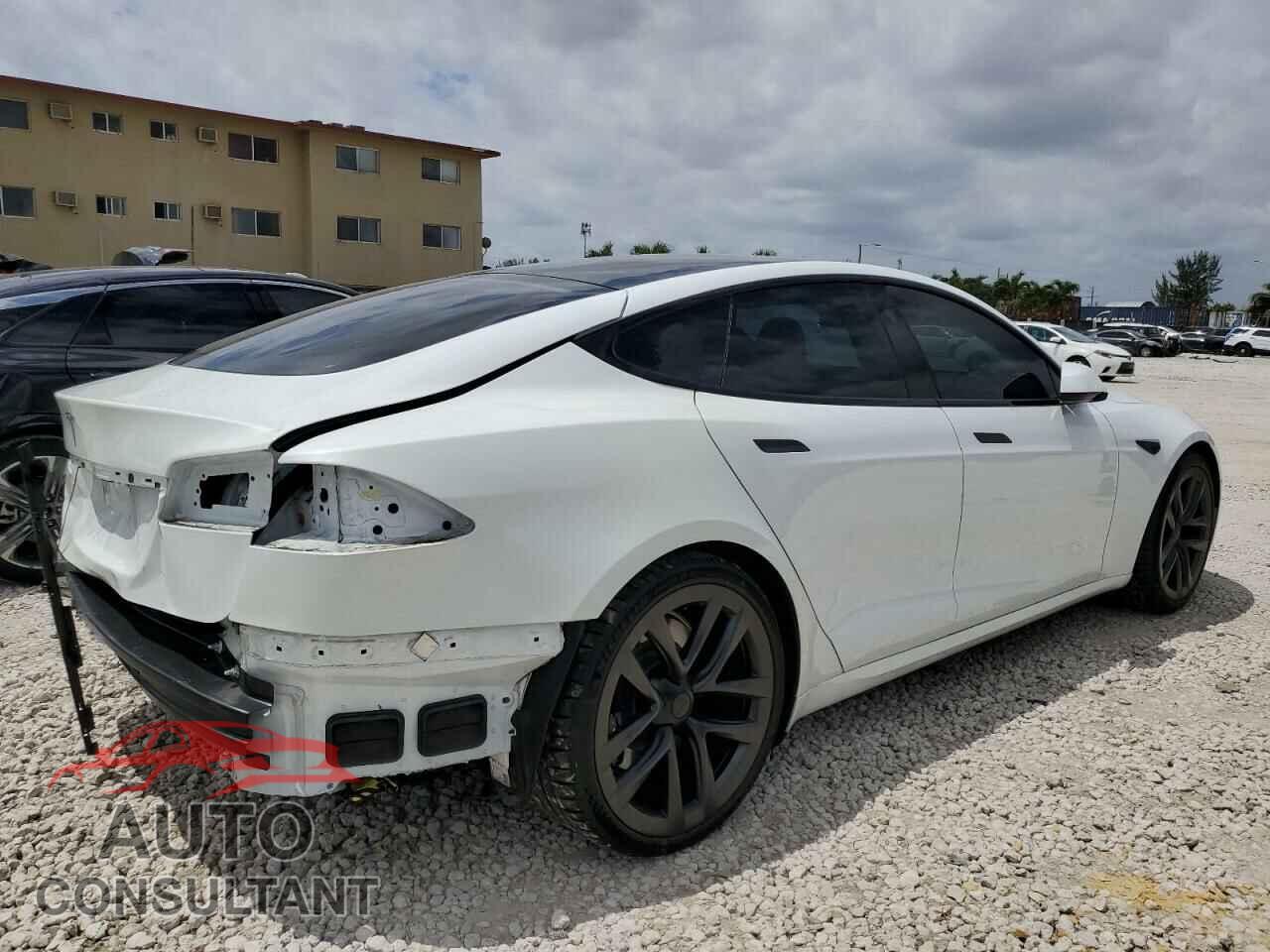 TESLA MODEL S 2022 - 5YJSA1E59NF486946
