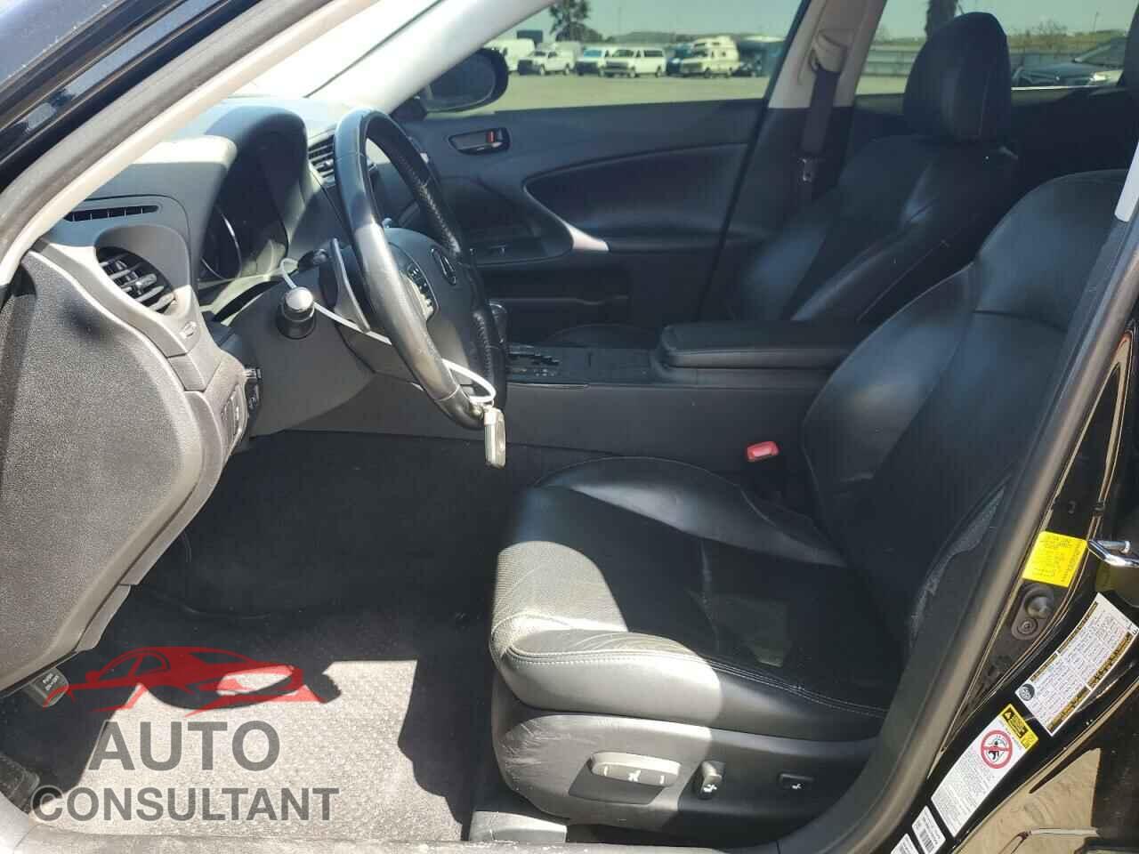 LEXUS IS 2012 - JTHBF5C29C5161485