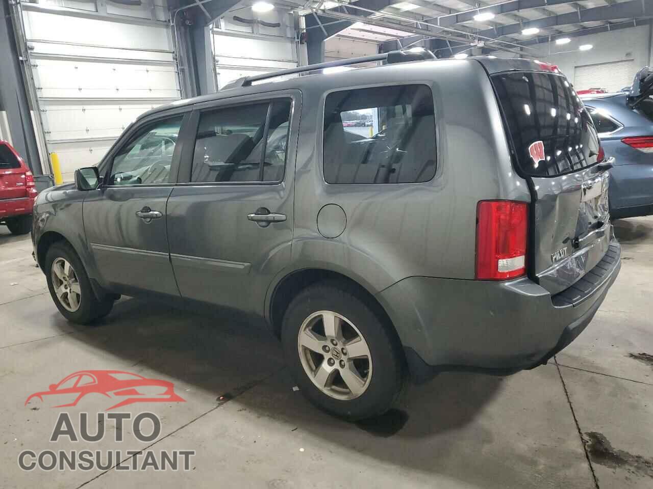 HONDA PILOT 2011 - 5FNYF4H40BB051812