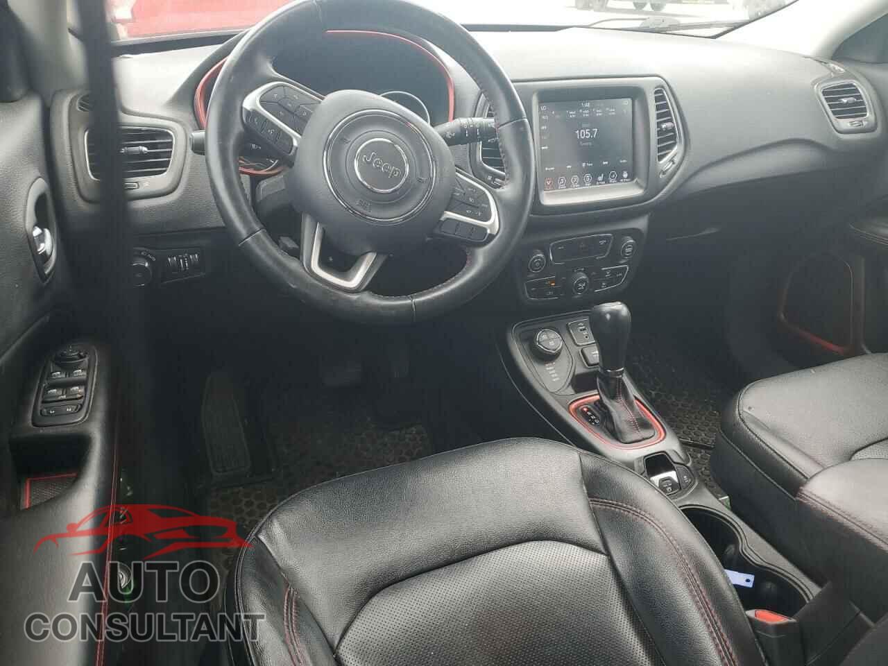 JEEP COMPASS 2018 - 3C4NJDDB2JT419333