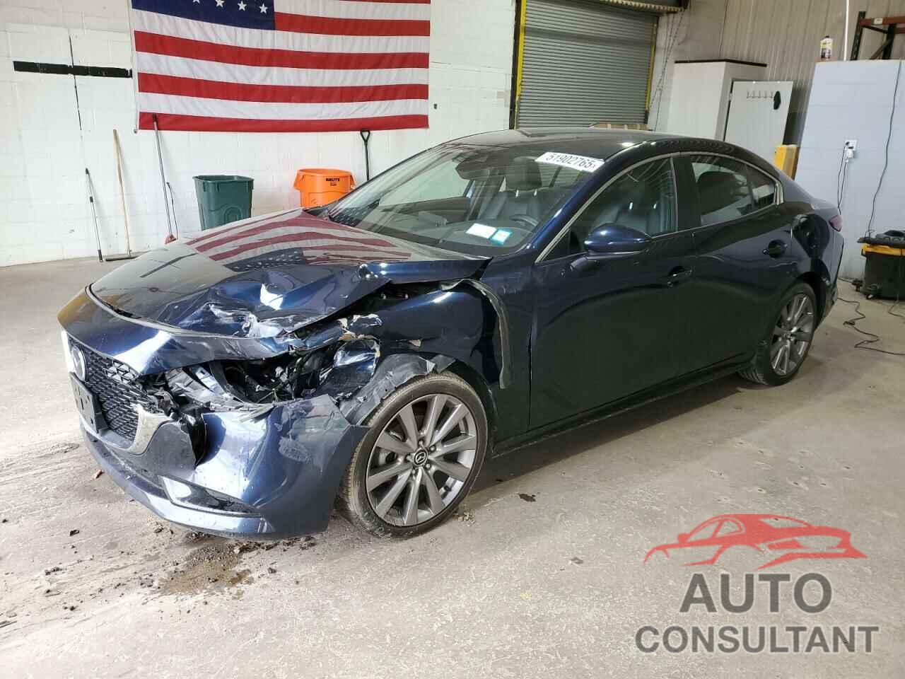 MAZDA 3 2019 - 3MZBPADL3KM107877