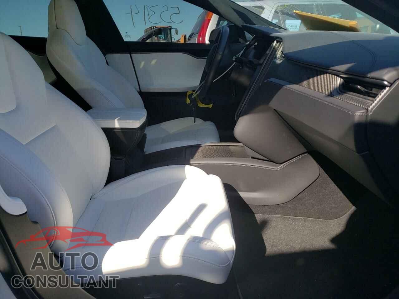 TESLA MODEL S 2018 - 5YJSA1E28JF283949