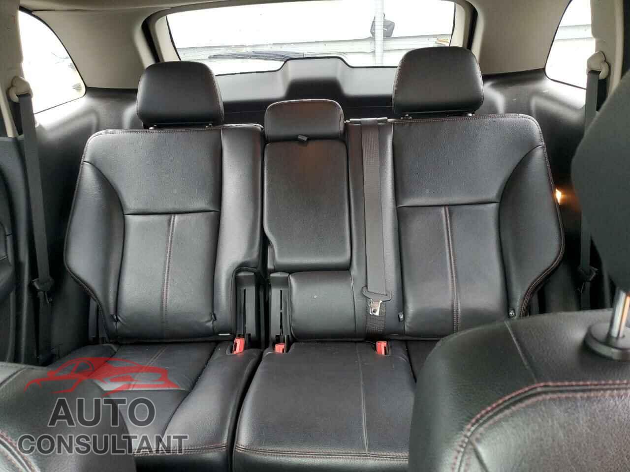 FORD EDGE 2013 - 2FMDK4JC4DBE22591