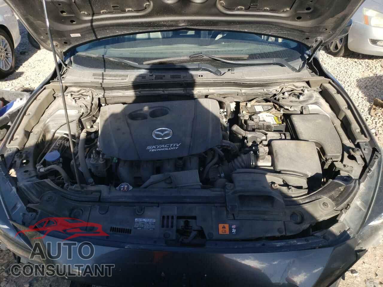 MAZDA 3 2017 - 3MZBN1V7XHM121615